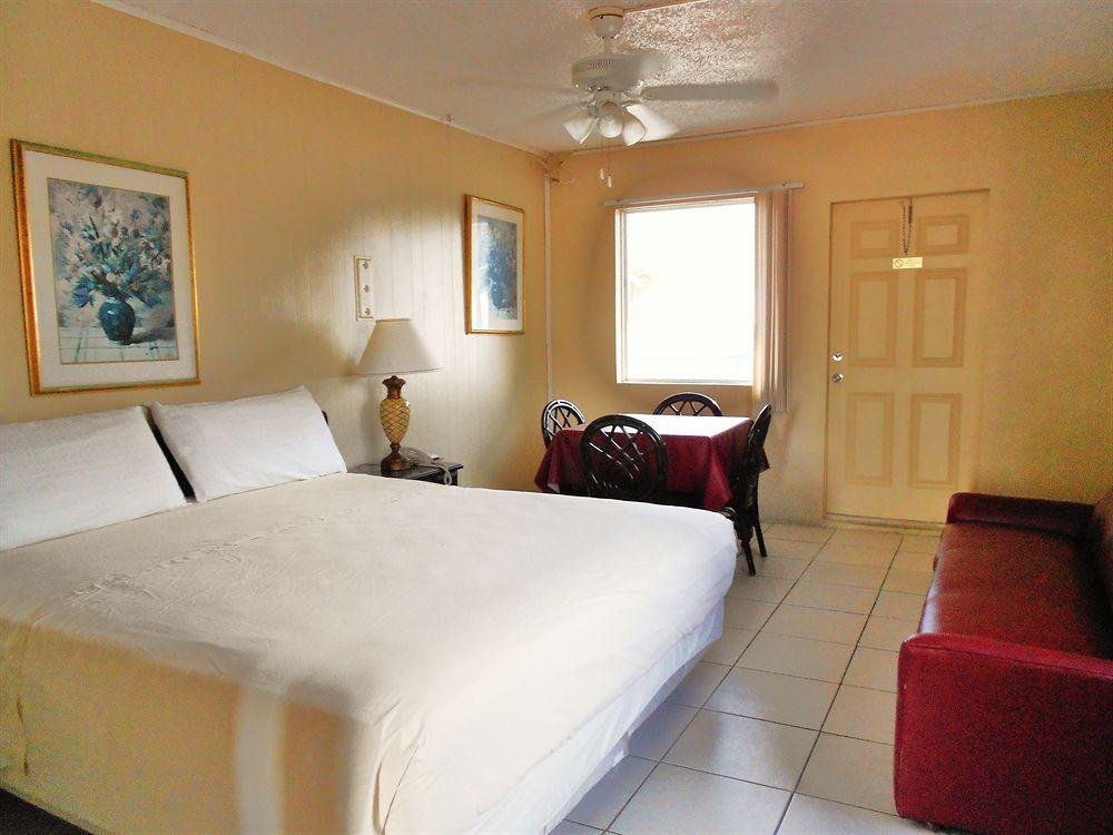 Diane Oceanfront Suites Hollywood Exteriör bild